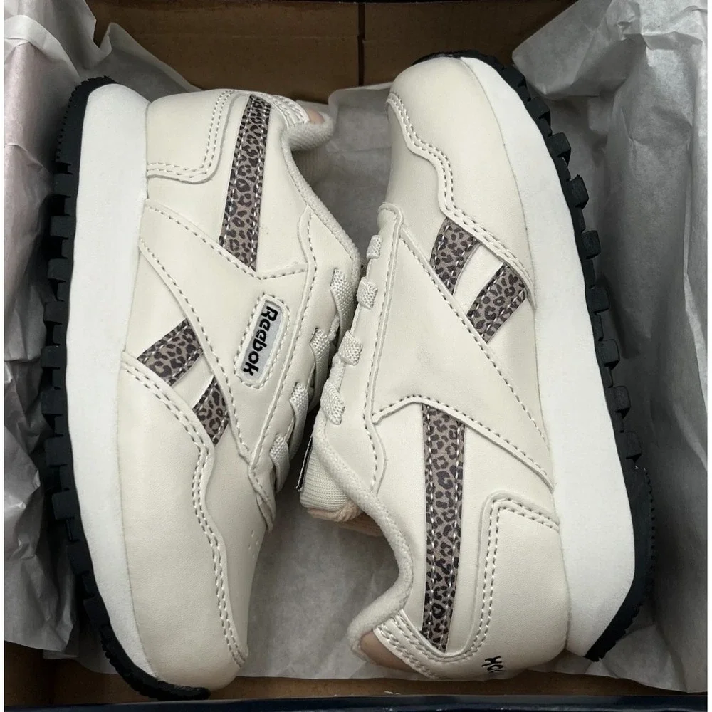 Reebok Harman Toddler Girls Slip-on Sneaker Size 10 Cream Black Tan Animal Print